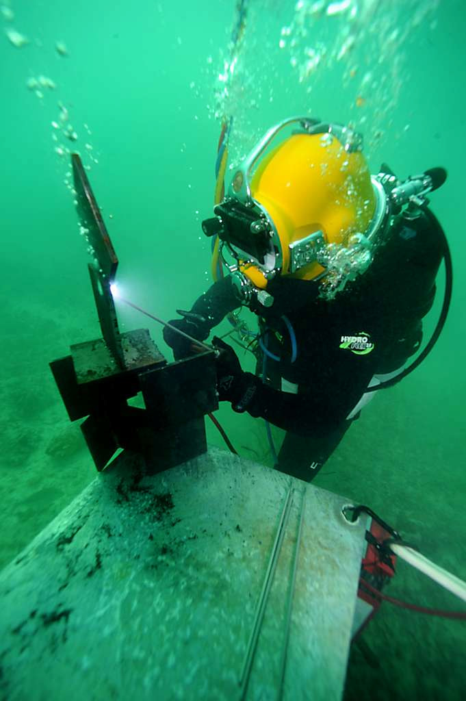 An underwaterwelder working